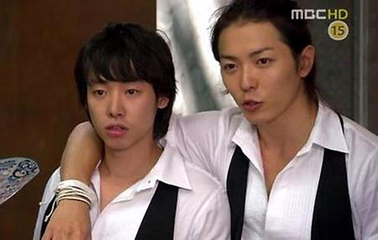 배우 김동욱, 김재욱은 2007년 MBC 드라마 ‘커피프린스 1호점’(사진) 이후 11년 만에 작품을 함께 했다. MBC 제공
