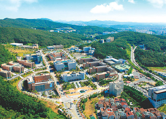 2007년 서울에서 경기 용인시 수지구로 이전한 단국대 죽전캠퍼스 전경. 단국대 제공