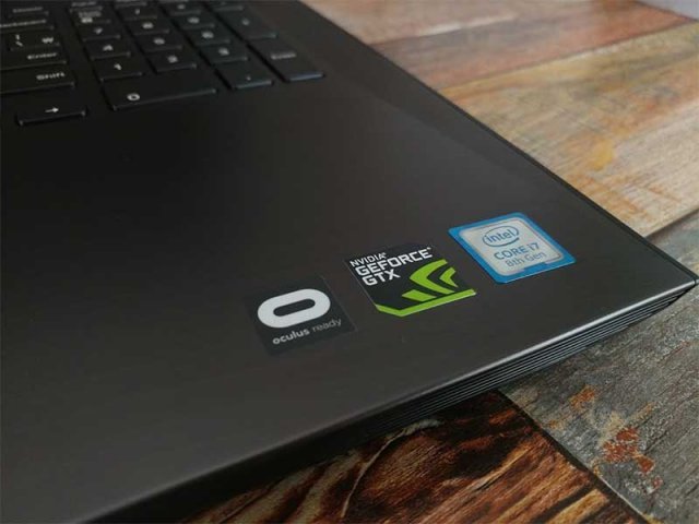 인텔 8세대 코어 i7 프로세서(6코어 12스레드)를 탑재했다(출처=IT동아)