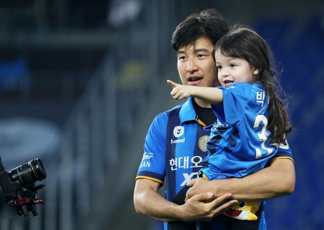 울산현대 박주호. 박나은. 뉴스1 © News1