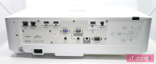 제품 후면 인터페이스(출처=IT동아)
