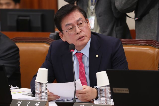 정우택 자유한국당 의원 © News1