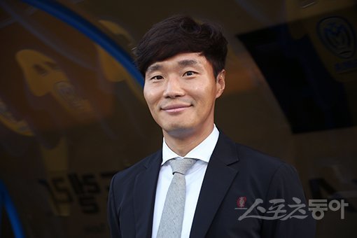 성남FC 남기일 감독은 2014년 광주FC를 승격시킨 데에 이어 올해에는 성남을 1부리그로 이끌었다. 그에게는 ‘승격전문가’라는 멋진 수식어가 붙었다. 스포츠동아DB
