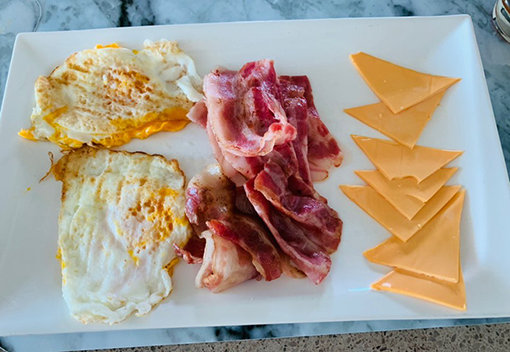 올겨울 벌크업을 시도하는 KT 위즈 강백호는 매일 아침 계란프라이 두 개와 베이컨, 치즈를 먹는다. 사진제공｜강백호