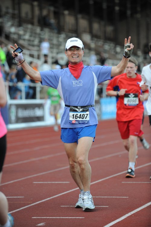 2010년 스웨덴 스톡홀름대회 출전해 달리고 있는 모습. 이윤희 대표 제공.