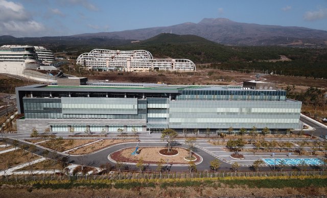 제주 서귀포시 헬스케어타운 내 녹지국제병원의 모습.2018.12.5/뉴스1 © News1