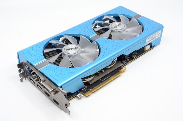 사파이어 니트로 라데온 RX 590.(출처=IT동아)