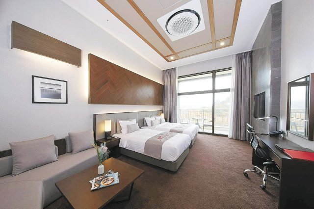 ‘라마다 평창 호텔&스위트’ 객실 내부.