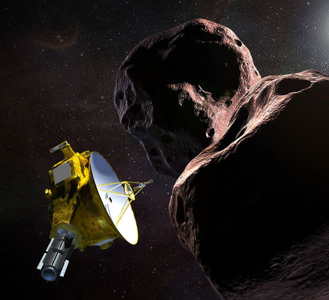 태양계 무인탐사선 ‘뉴허라이즌스호’가 태양계 최외곽 소행성 ‘울티마 툴레’에 접근한 모습을 상상한 그림이다. 뉴허라이즌스호는 1일 이 천체에 3500km까지 접근했다. 미국항공우주국 제공