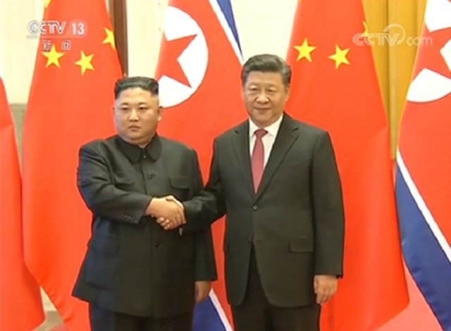 김정은 북한 국무위원장(왼쪽)과 시진핑(習近平) 중국 주석. (출처=중국 CCTV 갈무리) © News1