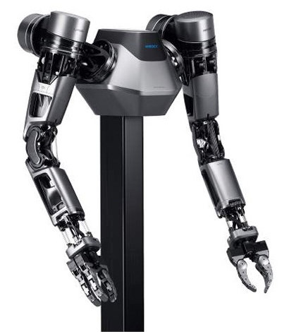 8∼11일(현지 시간)까지 미국 라스베이거스에서 열리는 ‘CES 2019’에는 1000종이 넘는 로봇 제품이 선보였다. 네이버가 공개한 클라우드 기반 로봇팔 ‘엠비덱스’. 네이버 제공