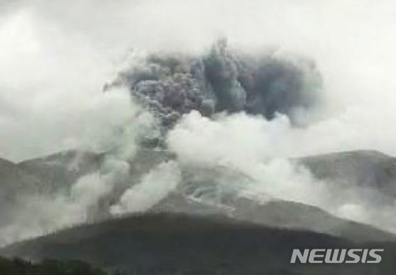 일본 화산폭발/ 사진=가고시마 신다케 화산(뉴시스)