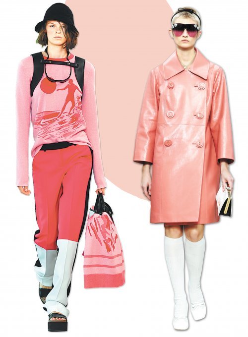 마이클코어스가 2019년 봄여름 컬렉션에서 선보인 룩(왼쪽), 프라다의 양가죽 소재 코트