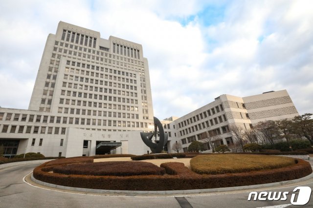 서울 서초 대법원. 2019.1.21/뉴스1 © News1