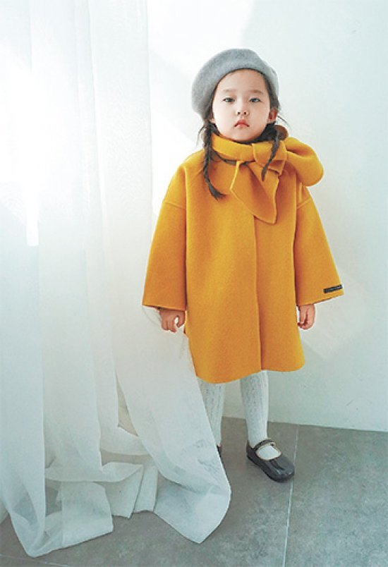유아동복 브랜드 ‘로아앤제인’의 메인 모델 로아. 송현지 대표의 딸이다. 출처 로아앤제인