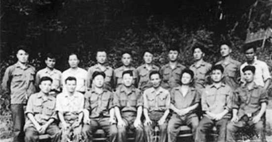 베트남 참전 북한군 조종사들