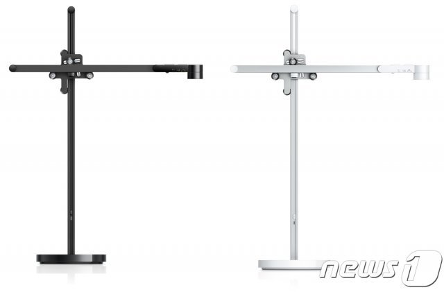 ‘다이슨 라이트사이클(Lightcycle™) 테스크 조명’ 데스크형.(다이슨 제공)  © 뉴스1