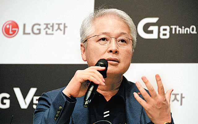 권봉석 LG전자 사장은 15일 “5G 시장을 LG 스마트폰 재도약의 기회로 삼겠다”고 말했다. LG전자 제공