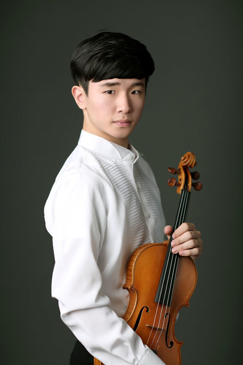 바이올리니스트 김동현은 연주곡을 설명하면서 유독 ‘섬세한 감성’을 강조했다. 프랑스 현악은 그가 정복하고 싶어 하는 세계다. 금호아시아나문화재단 제공