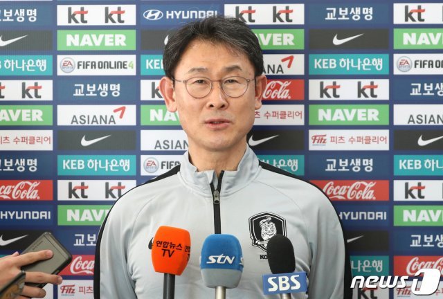윤덕여 여자축구대표팀 감독. © News1DB