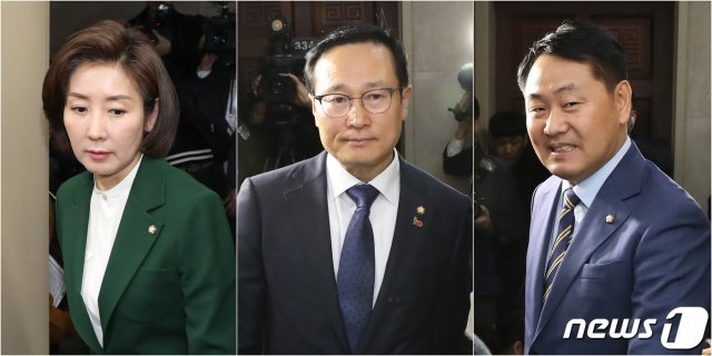 나경원 자유한국당, 홍영표 더불어민주당, 김관영 바른미래당 원내대표가 4일 오전 서울 여의도 국회 운영위원장실에서 여·야 3당 원내대표 회동을 갖기 위해 들어서고 있다. 2019.3.4/뉴스1 © News1