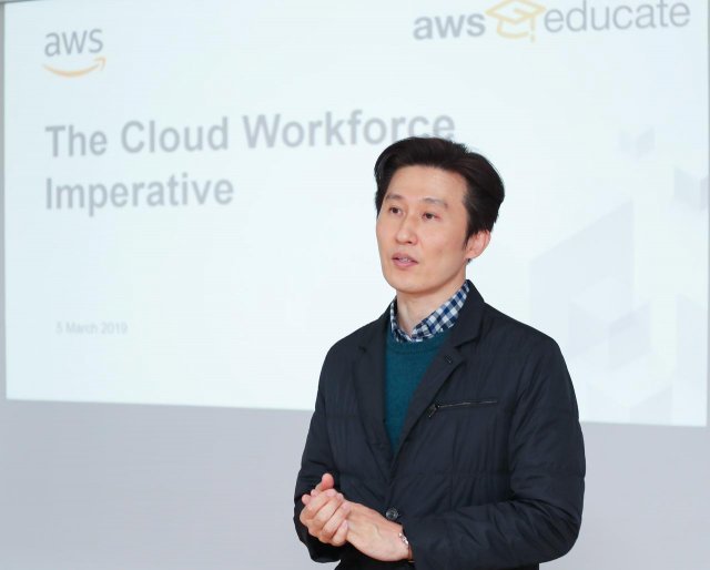 윤정원 AWS코리아 공공부문 대표(출처=IT동아)