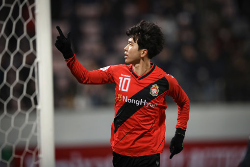 경남 김승준. 사진제공ㅣ한국프로축구연맹