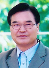 김동수 시인·백제예술대 명예교수