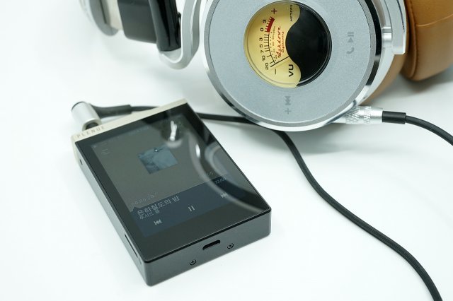 CS43131 DAC를 두 개 탑재해 풍부한 소리를 전달한다, 출처=IT동아