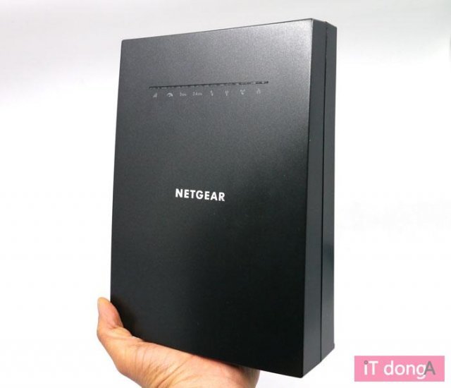 넷기어 나이트호크 X6S EX8000, 출처: IT동아