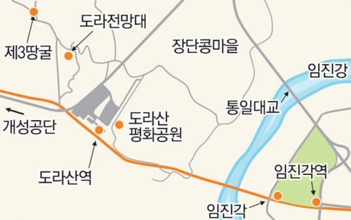 옛 조선노동당 당사 건물인 노동당사는 철원이 북한 땅이었을 때 세워졌다.
