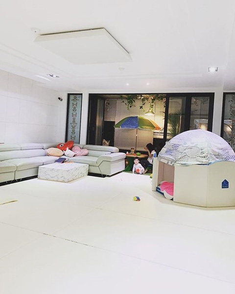 사진출처｜현영 인스타그램