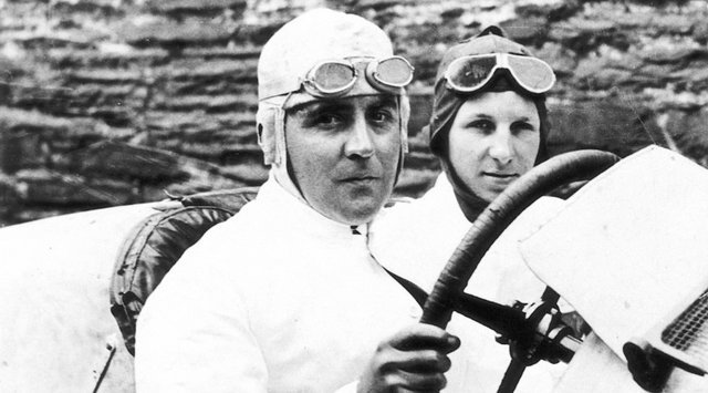 벤틀리 창업자 월터 오웬 벤틀리(왼쪽). 자동차 애호가로서, 엔지니어로서 그는 최고의 차를 만들고 싶어했다. Bentley Motors 제공