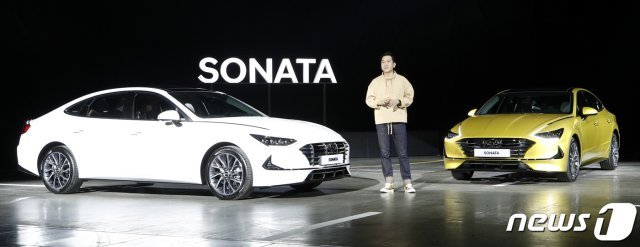 21일 경기 고양시 일산 킨텍스에서 열린 현대자동차 신형 쏘나타(Sonata) 발표회에서 이상엽 전무가 5년 만의 풀체인지 모델 쏘나타를 소개하고 있다. 2019.3.21/뉴스1 © News1