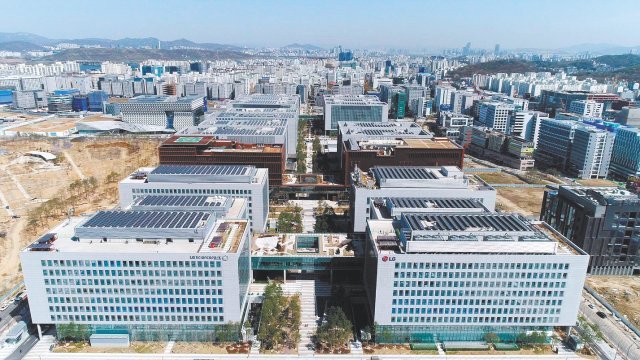 LG화학은 2018년 서울 강서구 마곡동 LG사이언스파크에 바이오 연구기지를 구축하고 글로벌 혁신신약 개발에 속도를 높이고 있다 LG화학 제공