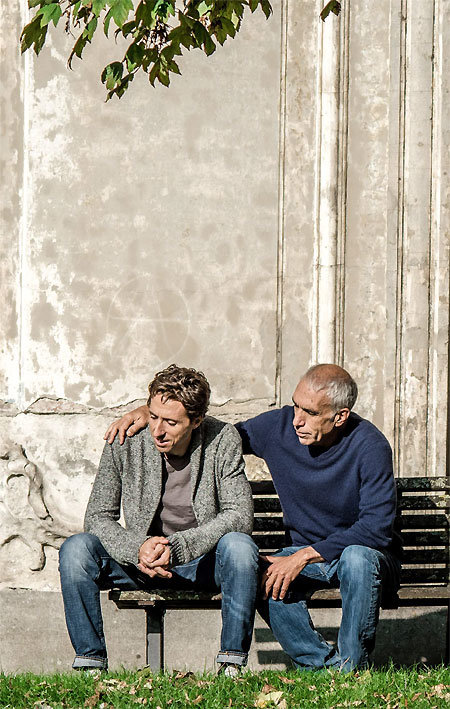 ‘뷰티풀 보이’의 저자 데이비드 셰프(64·오른쪽)와 아들 닉 셰프(37). 닉은 현재 미국 로스앤젤레스에서 작가로 일하며 중독과 회복에 대한 강의를 한다. ⓒ Christophe De Muynck