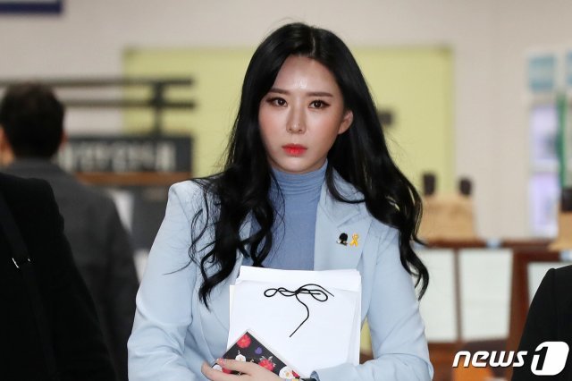 ‘장자연 리스트’의 목격자인 동료 배우 윤지오 씨/뉴스1 ⓒ News1