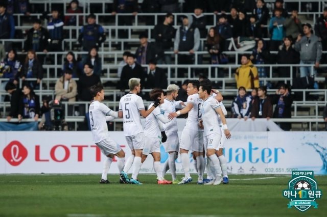 대구FC가 김진혁의 멀티골을 앞세워 인천을 3-0으로 완파했다. (한국프로축구연맹 제공) © 뉴스1