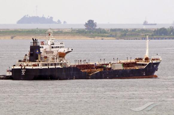 미국의 불법 환적 의심 명단에 오른 한국 선박 ‘루니스호’. 사진출처 베슬파인더
