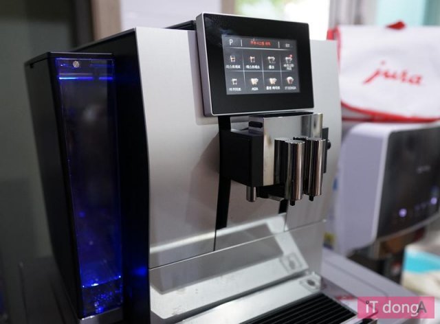 갖가지 커피 추출 기술이 적용된 가정용 커피머신, 출처: IT동아
