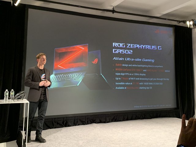 이번 노트북 라인업 확대의 중심에는 AMD 라이젠 프로세서가 있다, 출처: IT동아