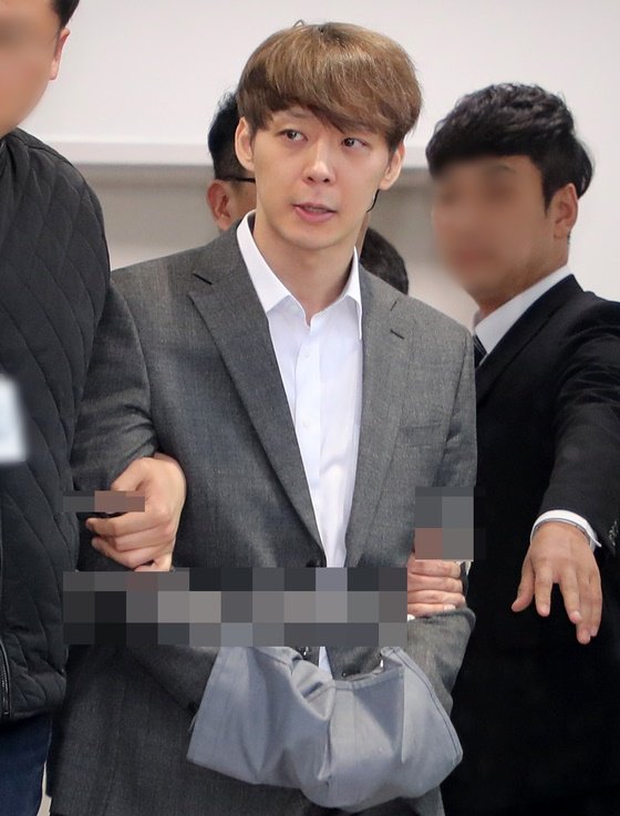 배우 겸 가수 박유천 씨(33).뉴스1