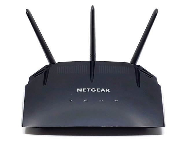 넷기어 WAC124 (출처=IT동아)
