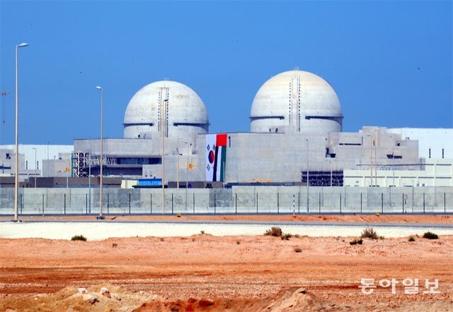 아랍에미리트(UAE) 바라카 원전 전경. 한국은 이 원전의 장기정비계약 입찰 수주를 기대해 왔다. 동아일보DB