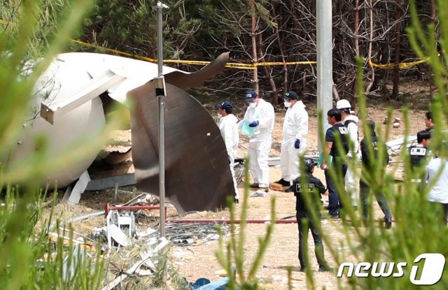 강릉 폭발사고 현장감식. © News1DB