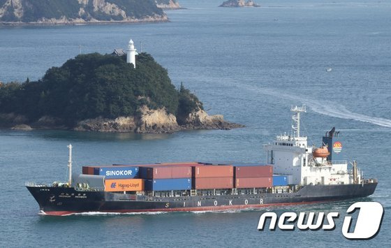 장금상선의 컨테이너 화물선 ‘시노코 인천’호 © News1