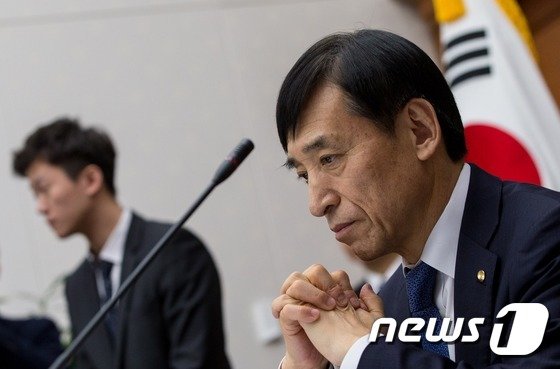 이주열 한국은행 총재. 2016.12.15/뉴스1 © News1