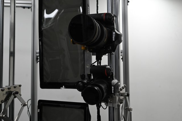 3D 촬영 시스템에는 D850 9대와 D5600 150대가 설치되어 있다. 출처 = IT동아