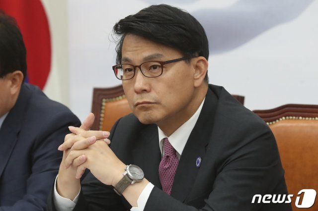 윤상현 자유한국당 의원 2019.6.4/뉴스1 © News1