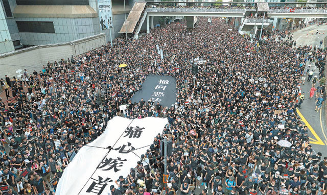 ‘송환법’ 접었는데도 더 번진 홍콩 시위… “시진핑이 최대 패배자”